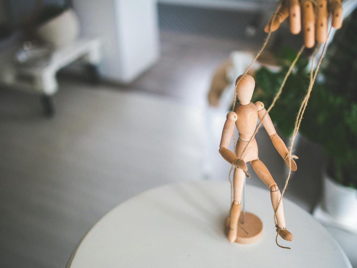 I Know My Parents Love Me… So Why Do I Feel So&nbsp;Controlled?